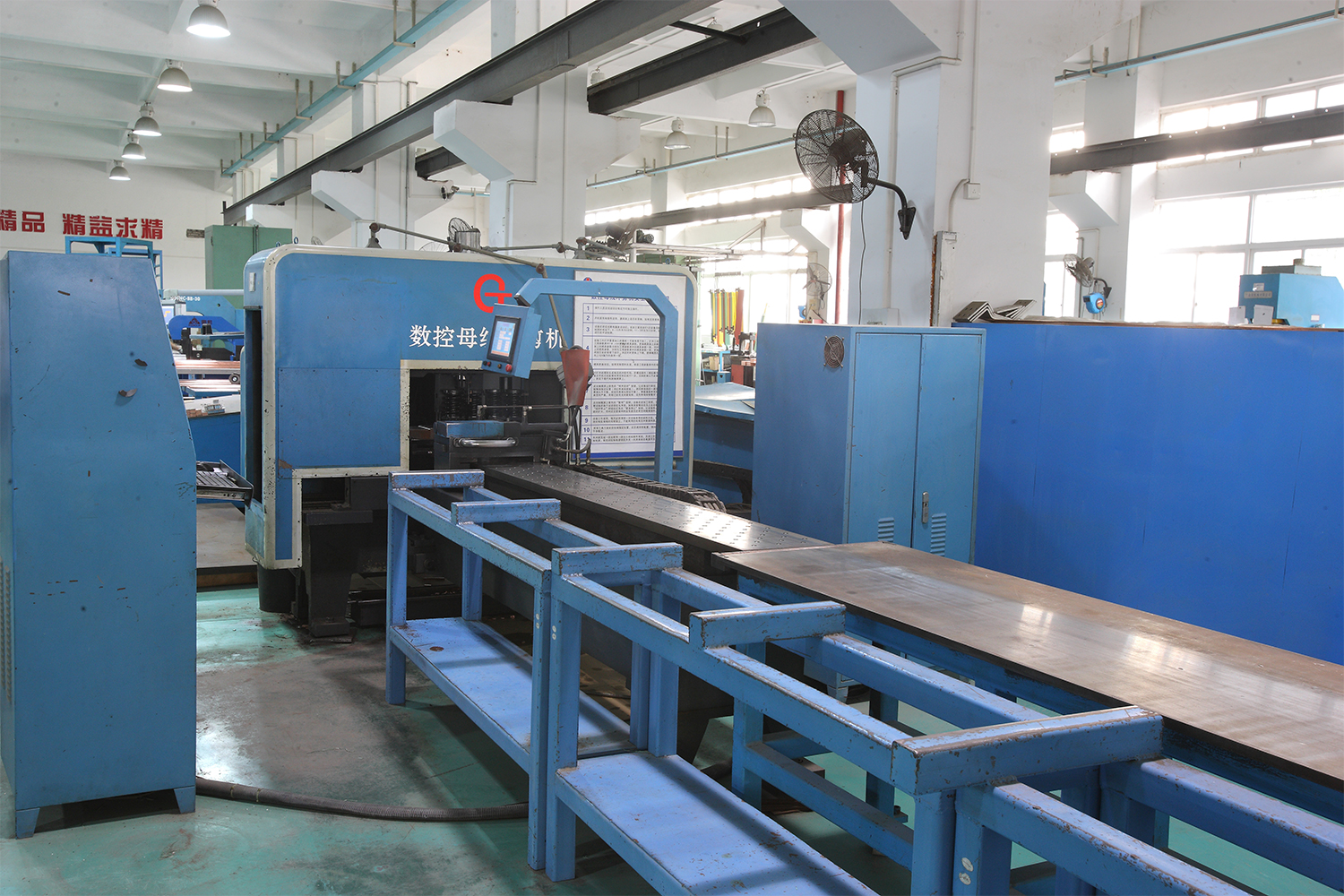 GJCNC-BB-30數(shù)控母排加工生產(chǎn)線