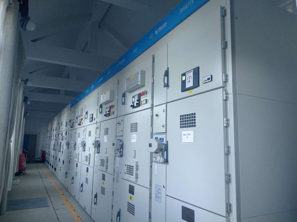 云南35kV瀘沽湖變電站